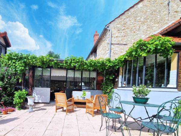 Lardy (91510) Maison - 193 m² - 9 pièces