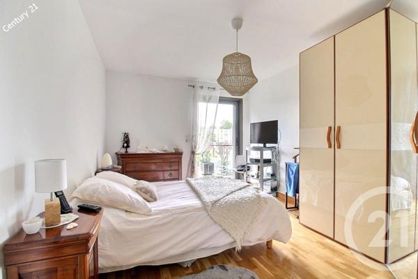 Appartement F3 à vendre  3 pièces - 100,74 m2 CHATEAU THIERRY - 02