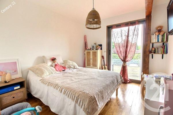 Appartement F3 à vendre  3 pièces - 100,74 m2 CHATEAU THIERRY - 02