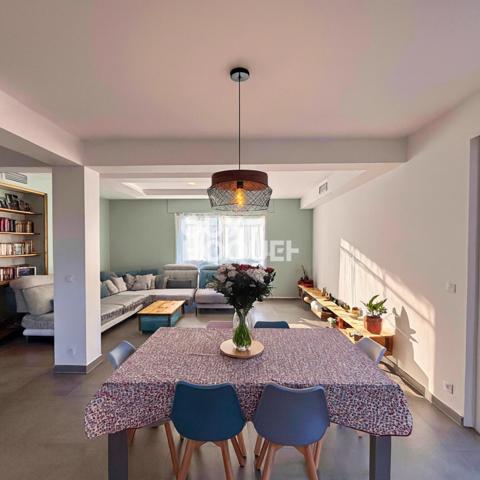 Maison 3 faces à vendre