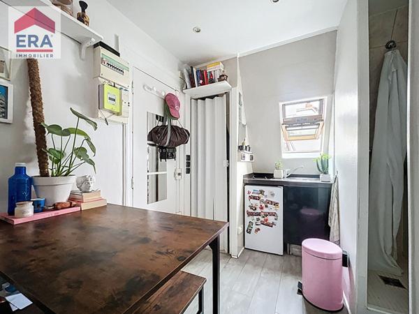 A VENDRE - 2 PIECES 15m² - DERNIER ETAGE