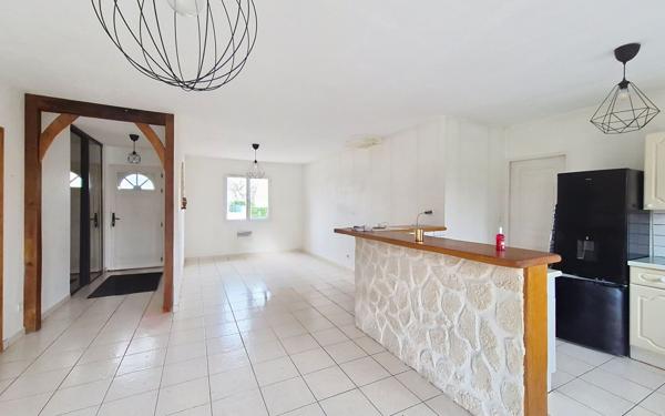 Maison à vendre    5 pièces • 106 m2 Ormes