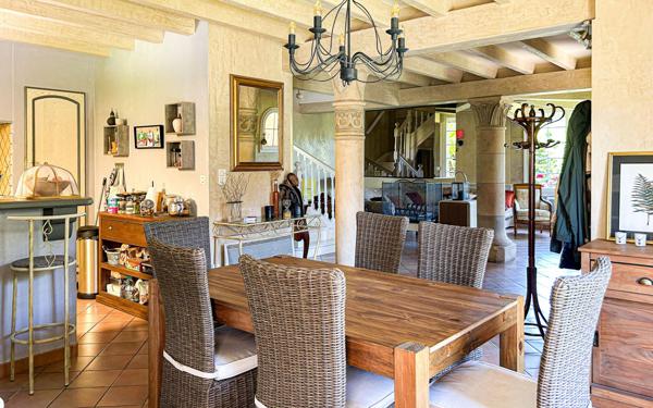 Maison à vendre    4 pièces • 116,37 m2 Gan