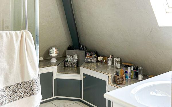 Maison à vendre    4 pièces • 116,37 m2 Gan