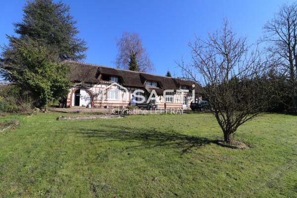 BIEN RARE: Magnifique chaumière de 3 chambres.