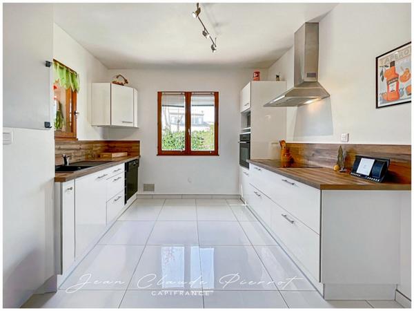 Dpt Gard (30), à vendre RODILHAN maison P6