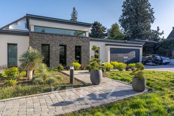 Villa contemporaine d’exception – 650 m² habitables aux portes de Paris