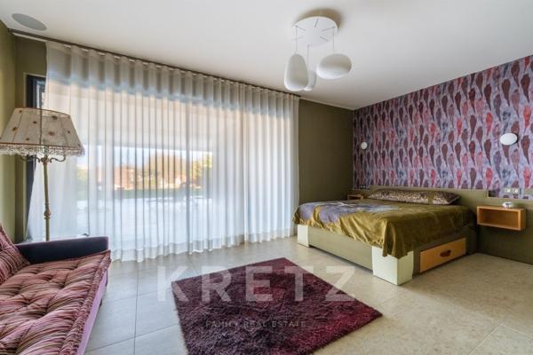 Villa contemporaine d’exception – 650 m² habitables aux portes de Paris