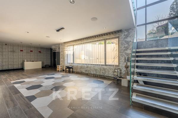 Villa contemporaine d’exception – 650 m² habitables aux portes de Paris