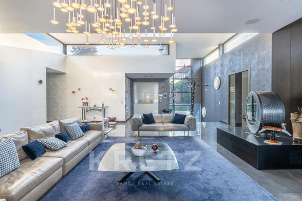 Villa contemporaine d’exception – 650 m² habitables aux portes de Paris