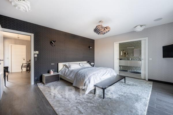 Villa contemporaine d’exception – 650 m² habitables aux portes de Paris