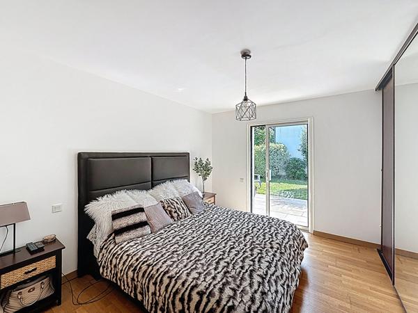 Maison contemporaine a Larmor Plage