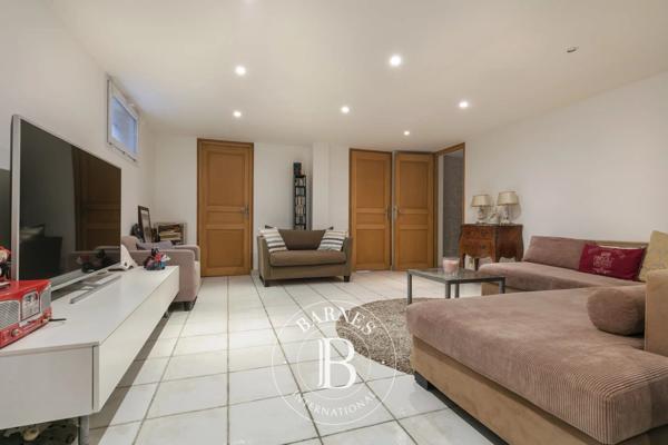 Rueil-Malmaison, Maison 3 Chambres -  160 m² à vendre