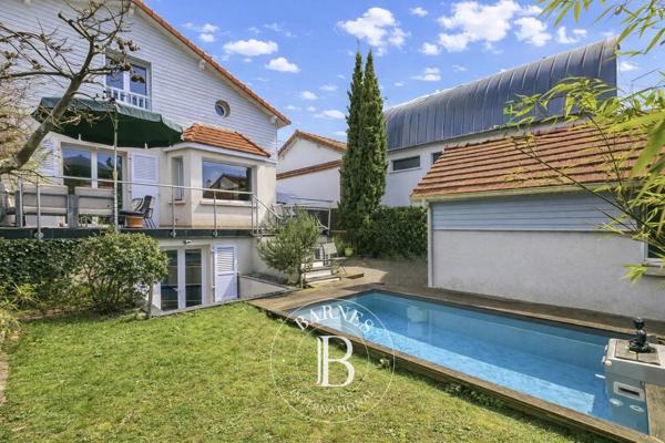 Rueil-Malmaison, Maison 3 Chambres -  160 m² à vendre