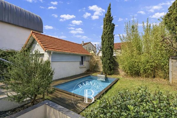 Rueil-Malmaison, Maison 3 Chambres -  160 m² à vendre