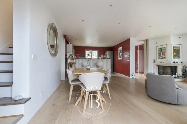 Rueil-Malmaison, Maison 3 Chambres -  160 m² à vendre