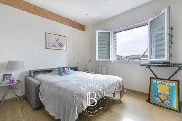 Rueil-Malmaison, Maison 3 Chambres -  160 m² à vendre