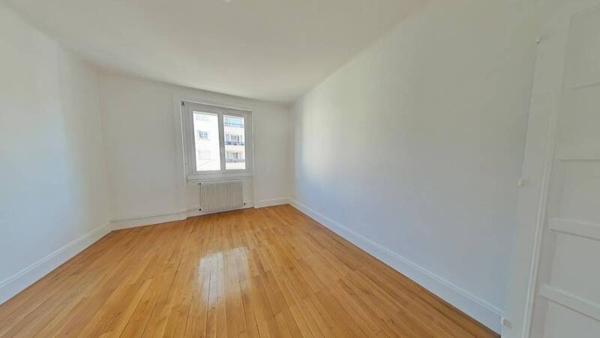 Appartement 3 pièces                                        - 42000 Saint-Étienne Réf : 10192