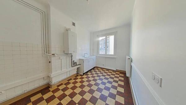 Appartement 3 pièces                                        - 42000 Saint-Étienne Réf : 10192