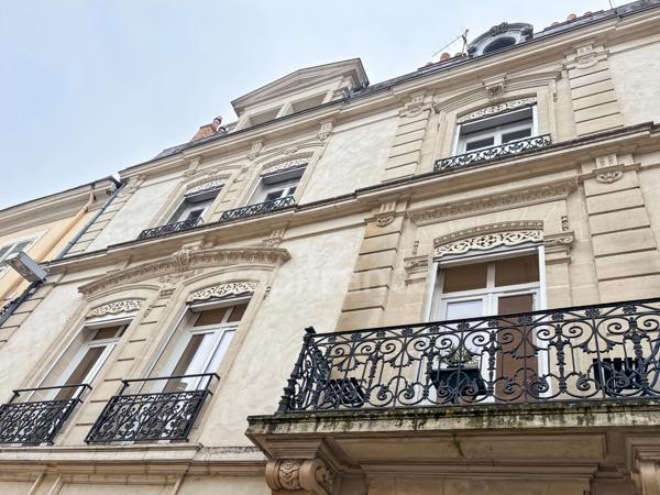 Appartement meublé à vendre 2 chambres Hyper centre LE MANS (72)