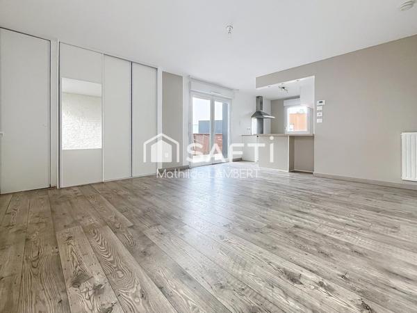Appartement lumineux avec ascenseur, proche des commodités et transports