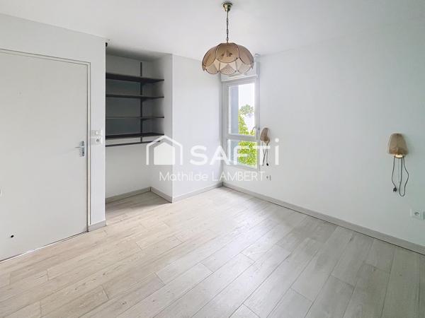 Appartement lumineux avec ascenseur, proche des commodités et transports
