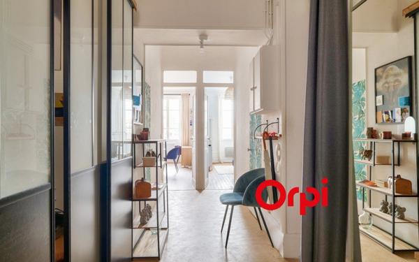 Appartement à vendre    2 pièces • 71 m2 Lyon 5