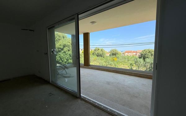 Appartement à vendre    5 pièces • 97 m2 Furiani