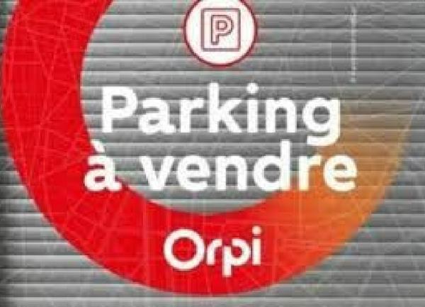Stationnement à vendre  •  Paris 12