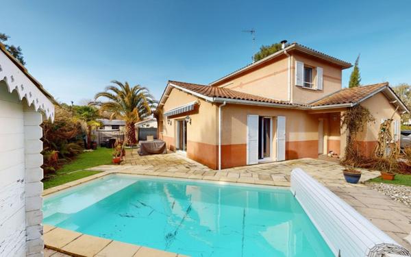 Maison à vendre    5 pièces •  Labenne