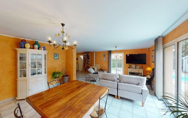 Maison à vendre    5 pièces •  Labenne