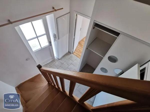 Appartement à louer 2 pièces 54.05m² Laon (02000)