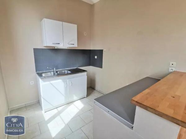 Appartement à louer 2 pièces 54.05m² Laon (02000)