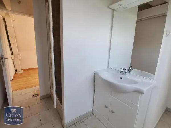 Appartement à louer 2 pièces 54.05m² Laon (02000)