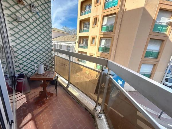Proche toutes commodités Appartement T3 lumineux