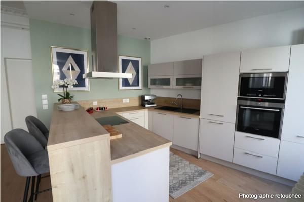 33 000 - BORDEAUX - GAMBETTA - LOCAL PROFESSIONNEL/BUREAUX à aménager – 130 m²- 5 PIECES