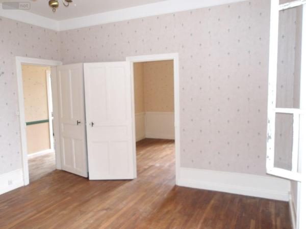 Maison individuelle à vendre à Boussac en Creuse (23600), ref : 23010-113104