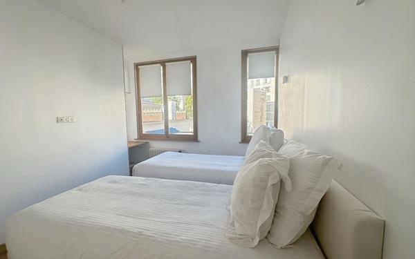 Appartement à vendre    4 pièces • 89,46 m2 Paris 16