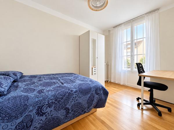Colocation meublée dans maison rénovée avec cour - Bagneux / secteur Blains - proche RER B et métro 4