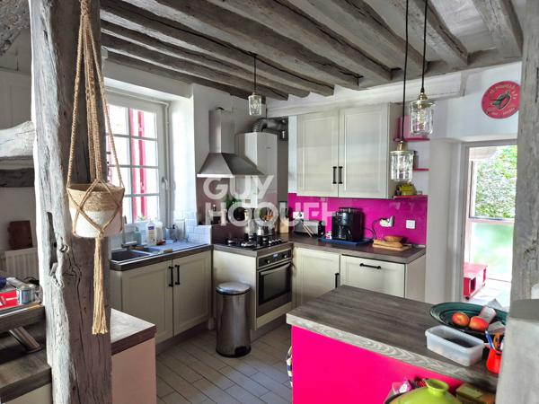 APPARTEMENT À VENDRE DE 6 PIÈCES DE 106,00 M²