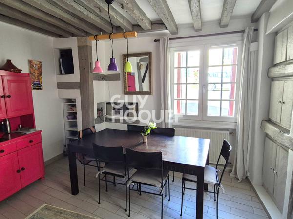 APPARTEMENT À VENDRE DE 6 PIÈCES DE 106,00 M²