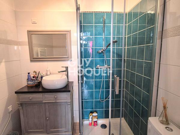 APPARTEMENT À VENDRE DE 6 PIÈCES DE 106,00 M²