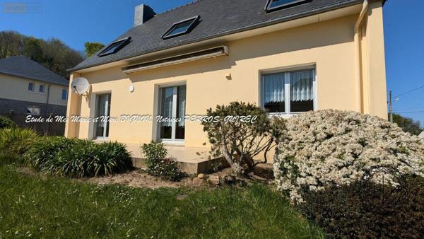 Maison individuelle à vendre à Perros-Guirec dans les Côtes-d'Armor (22700), ref : VM353-22093