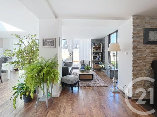 Maison à vendre  6 pièces - 150 m 2   GUILERS  - 29