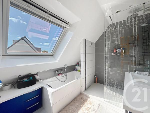 Maison à vendre  6 pièces - 150 m 2   GUILERS  - 29