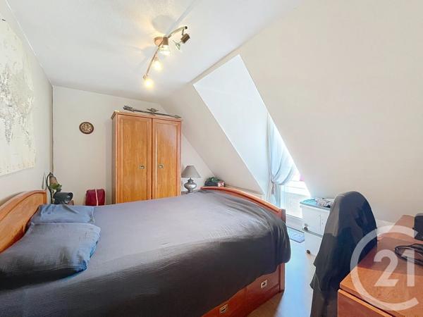 Maison à vendre  6 pièces - 150 m 2   GUILERS  - 29