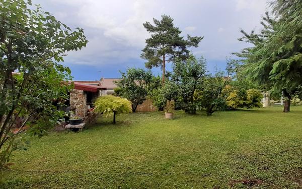 Maison à vendre    6 pièces • 240 m2 Grigny