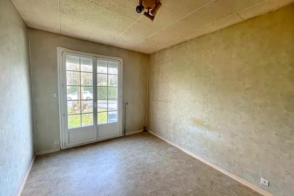 Maison plain pied 3chambres avec grand jardin - TREJET