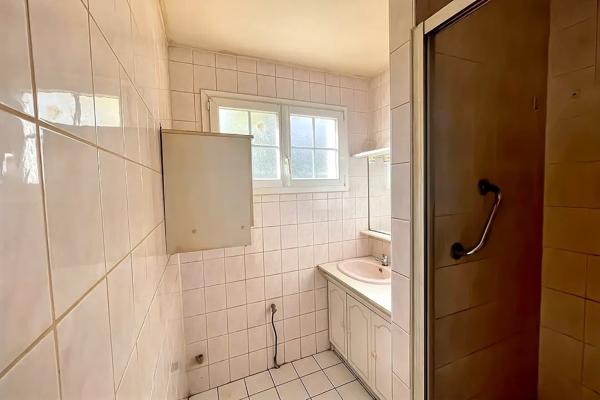 Maison plain pied 3chambres avec grand jardin - TREJET