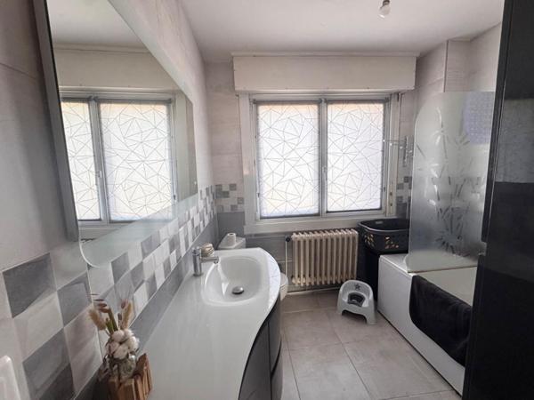 Maison 4 Chambres à Petite-Synthe